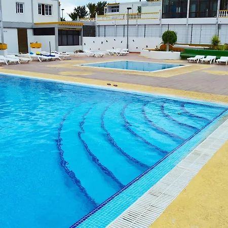 Apartment In Santa Cruz De Tenerife, With Pool Access, Furnished Garden A